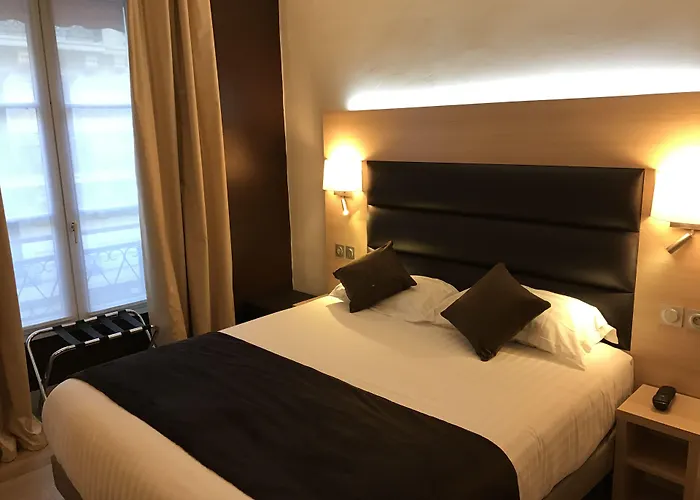 Hotel Unic Renoir Saint Germain à Paris